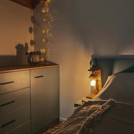 Cari Apartments, Hillside *