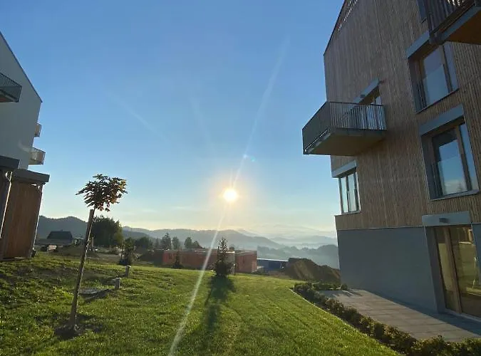 Cari Apartments, Hillside * Alsókubin